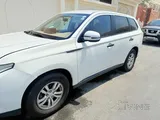 Family use SUV for sale (Mitsubishi Outlander)